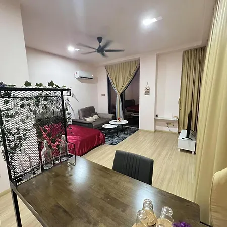 Cube8Teens Johor Bahru Exterior photo